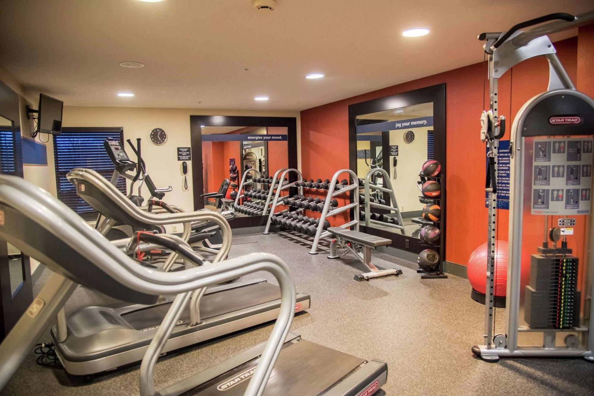Hampton Inn Muskegon Muskegon Heights Екстериор снимка